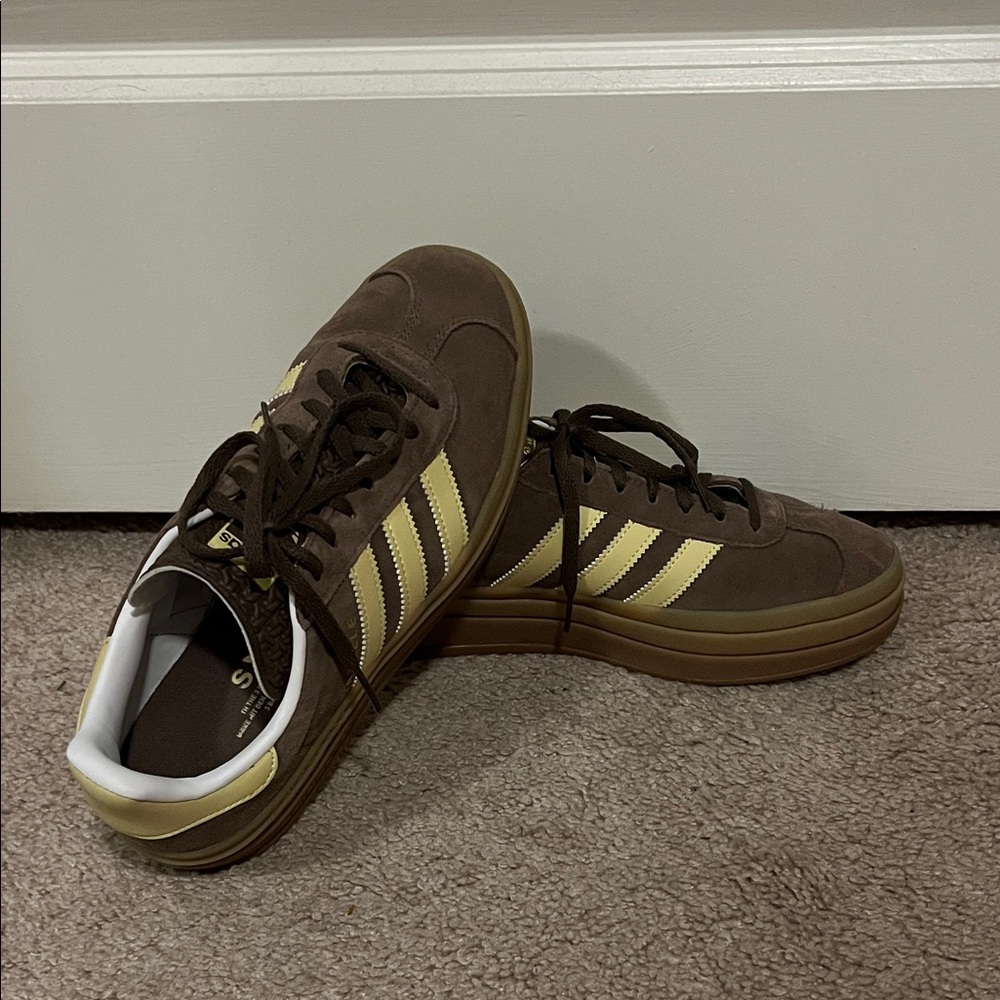 Adidas Women’s Gazelle Brown Sneakers with Yellow Stripes